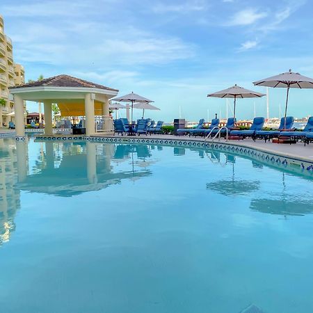 The Villas At Simpson Bay Resort Exteriör bild