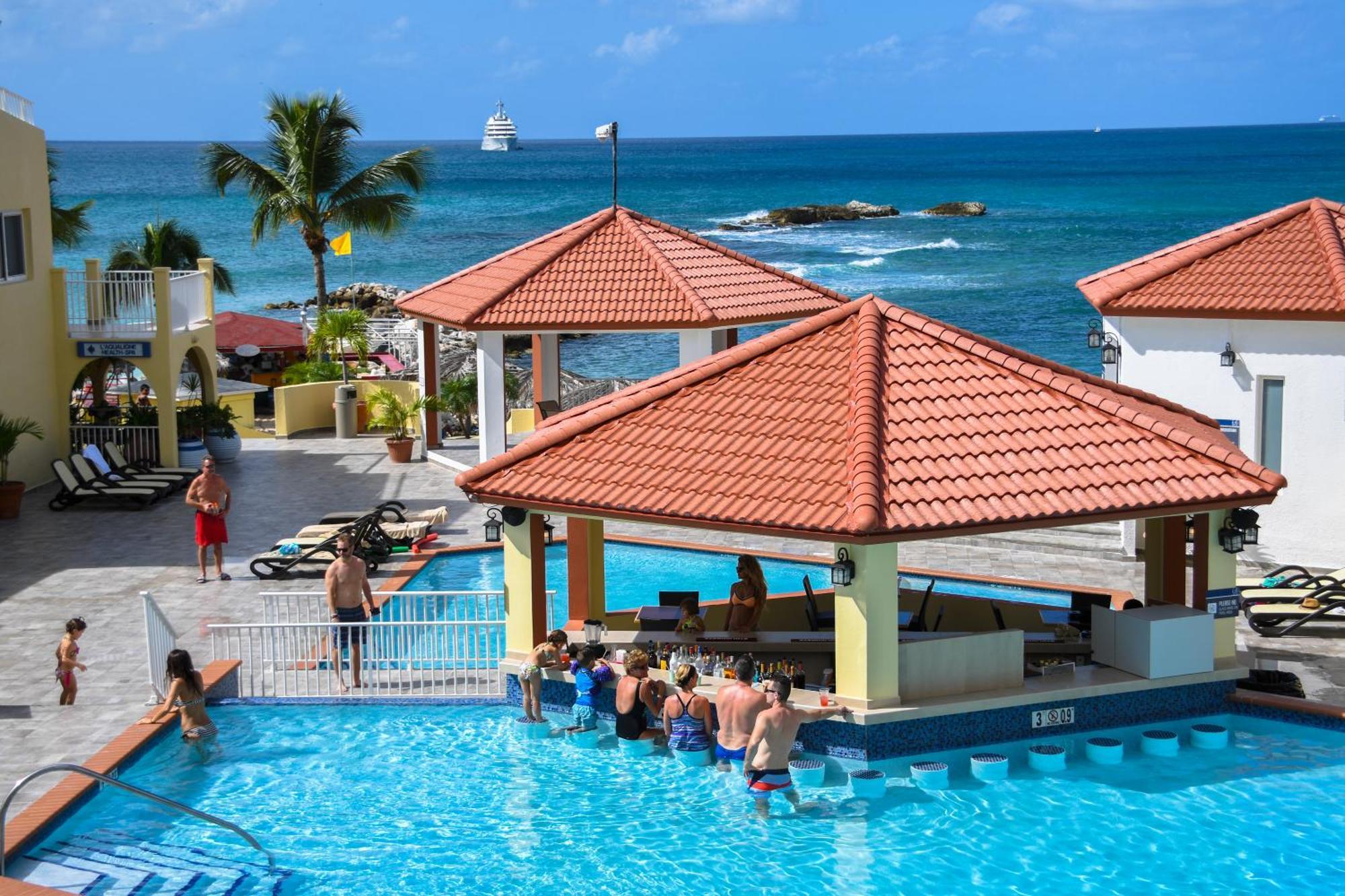 The Villas At Simpson Bay Resort Exteriör bild